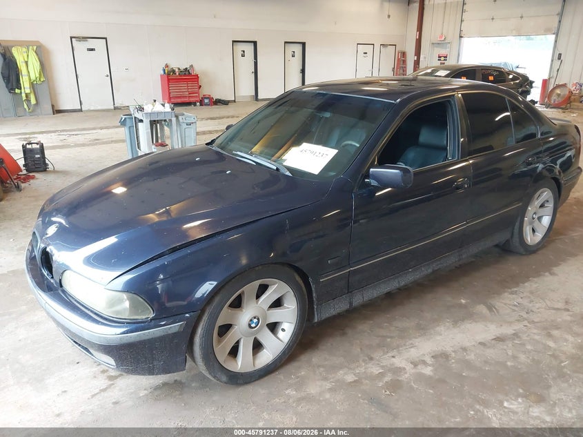 2001 BMW 540IA auction photo 2