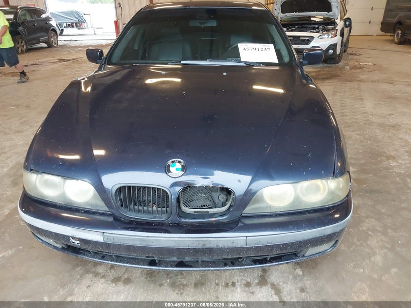 2001 BMW 540IA auction photo 6