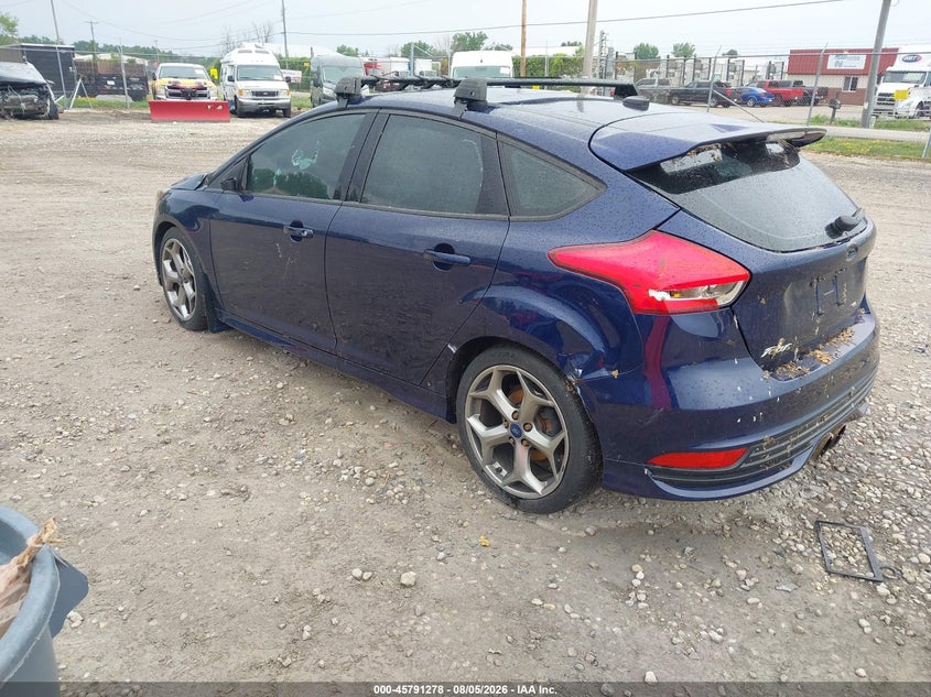 Vin: 1fadp3l91hl302468, lot: 46290109, ford focus st 20173