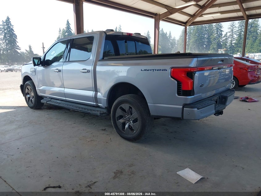 Vin: 1ftvw1el7nwg16733, lot: 46290139, ford f-150 lightning lariat 20223