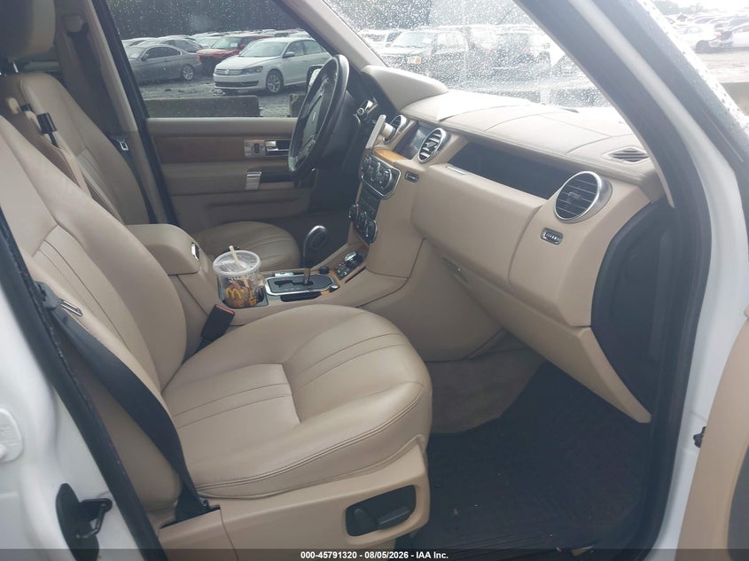 2012 LAND ROVER LR4 auction photo 5
