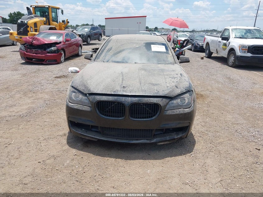 2012 BMW 750LI auction photo 6