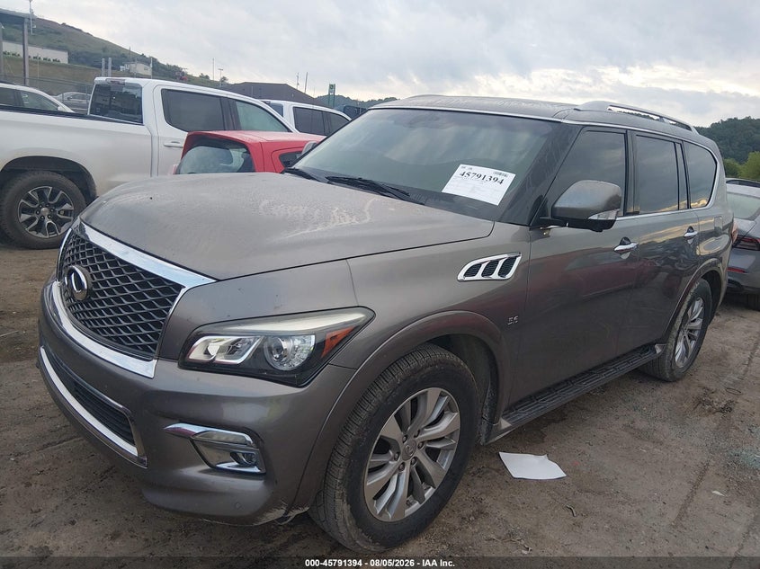2016 INFINITI QX80 auction photo 2