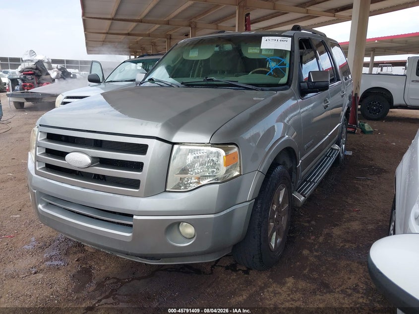 2008 Ford Expedition, Normal Wear & Tear, IAAI, VIN 1FMFU19508LA00881 — photo 2