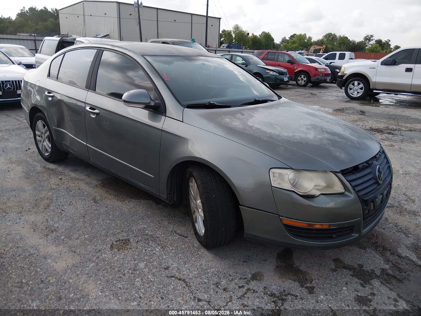 2007 VOLKSWAGEN PASSAT auction photo 1