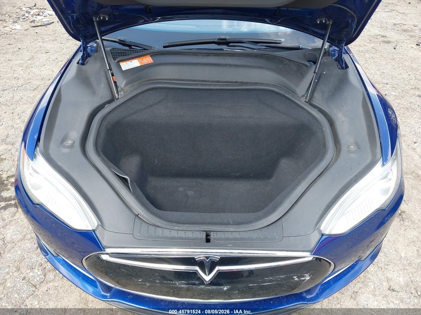 TESLA MODEL S - zdjęcie 10