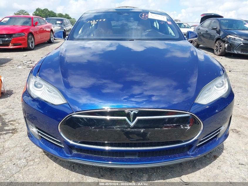 TESLA MODEL S - zdjęcie 12