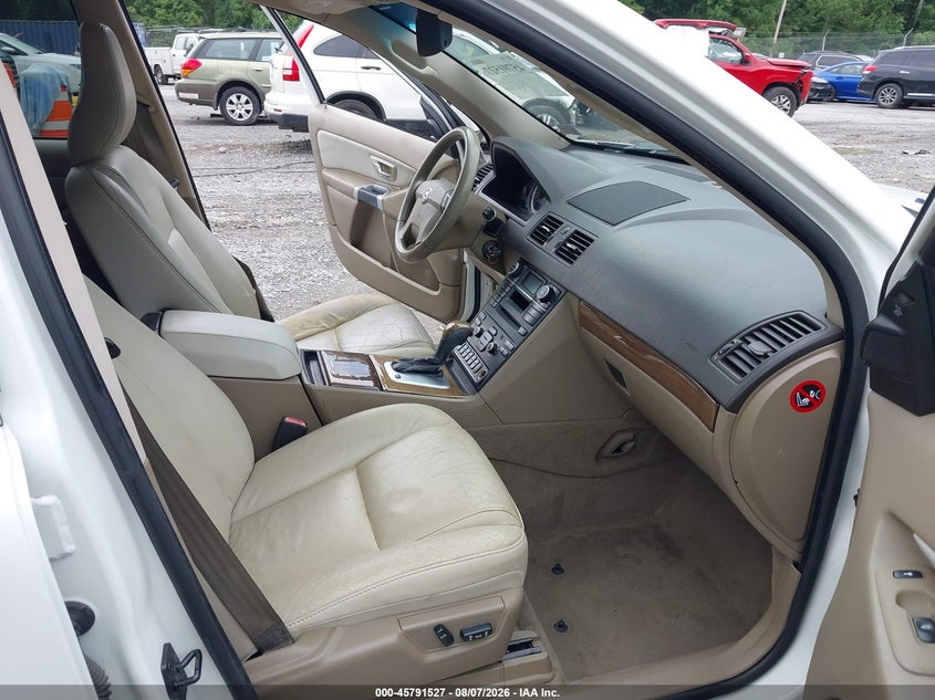 2012 VOLVO XC90 auction photo 5