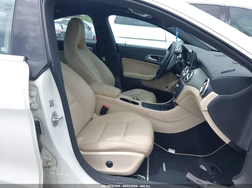 2014 MERCEDES-BENZ CLA 250 auction photo 5