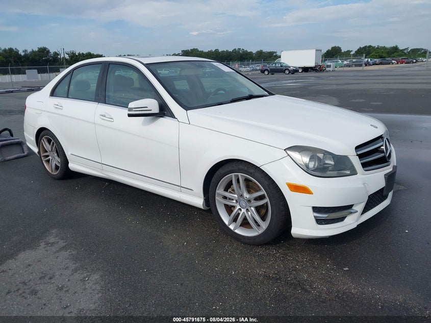 2014 MERCEDES-BENZ C 250 auction photo 1