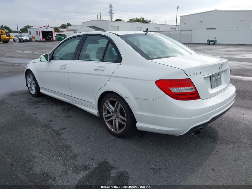 2014 MERCEDES-BENZ C 250 auction photo 3