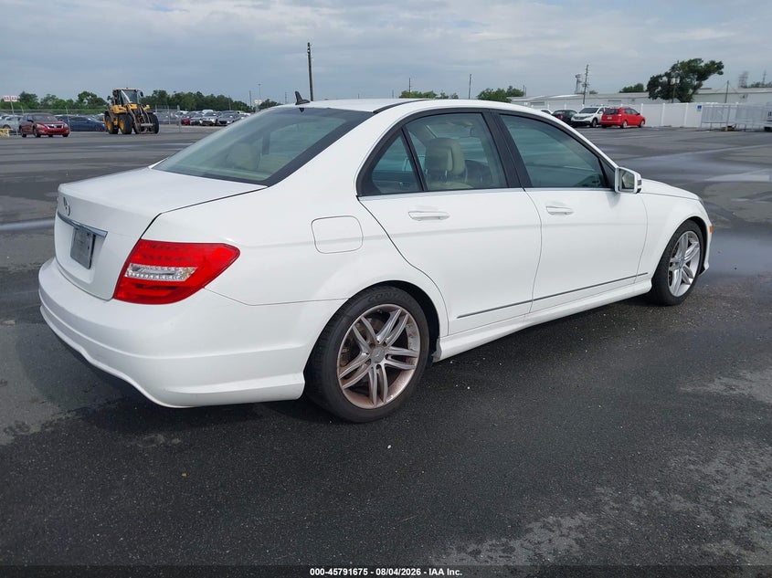 2014 MERCEDES-BENZ C 250 auction photo 4