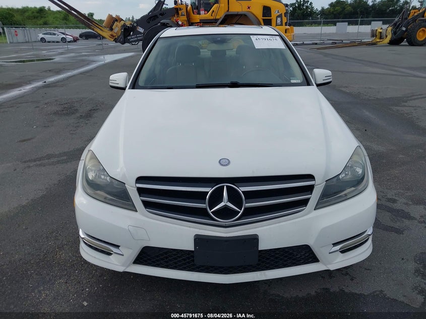 2014 MERCEDES-BENZ C 250 auction photo 6