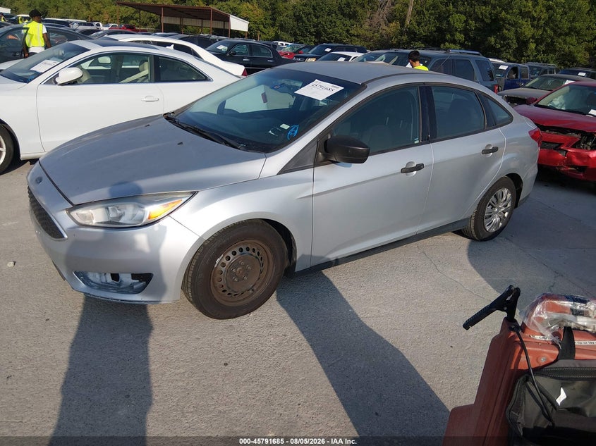Vin: 1fadp3e24gl396084, lot: 46290516, ford focus s 20162