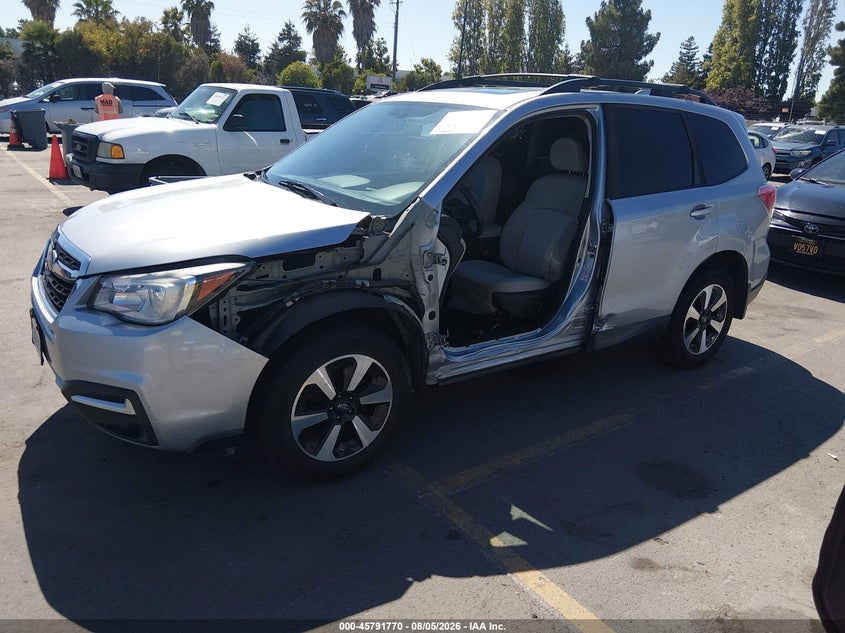 Vin: jf2sjaec8hh512392, lot: 46290601, subaru forester 2.5i premium 20172