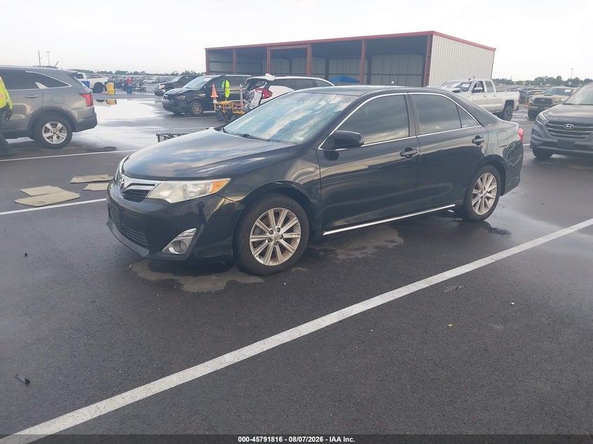 Vin: 4t1bf1fk3eu823796, lot: 46290647, toyota camry xle 20142