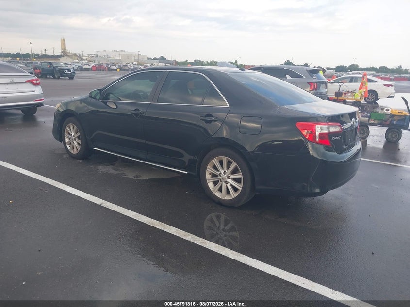 Vin: 4t1bf1fk3eu823796, lot: 46290647, toyota camry xle 20143