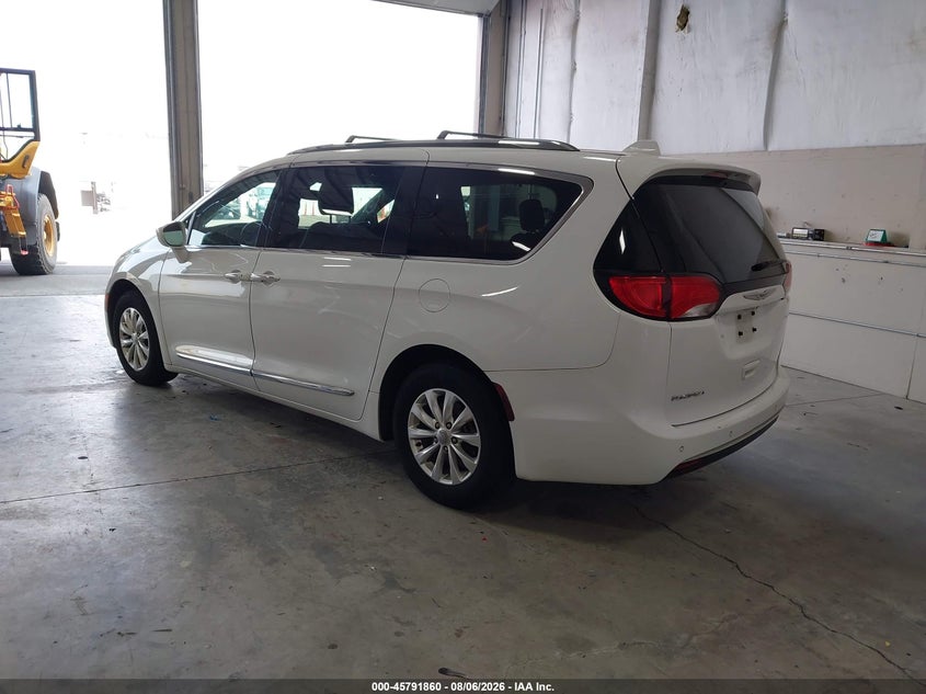 Vin: 2c4rc1bg1kr680630, lot: 46290691, chrysler pacifica touring l 20193