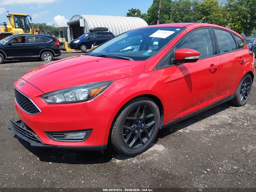 Vin: 1fadp3k23gl307562, lot: 46290705, ford focus se 20162