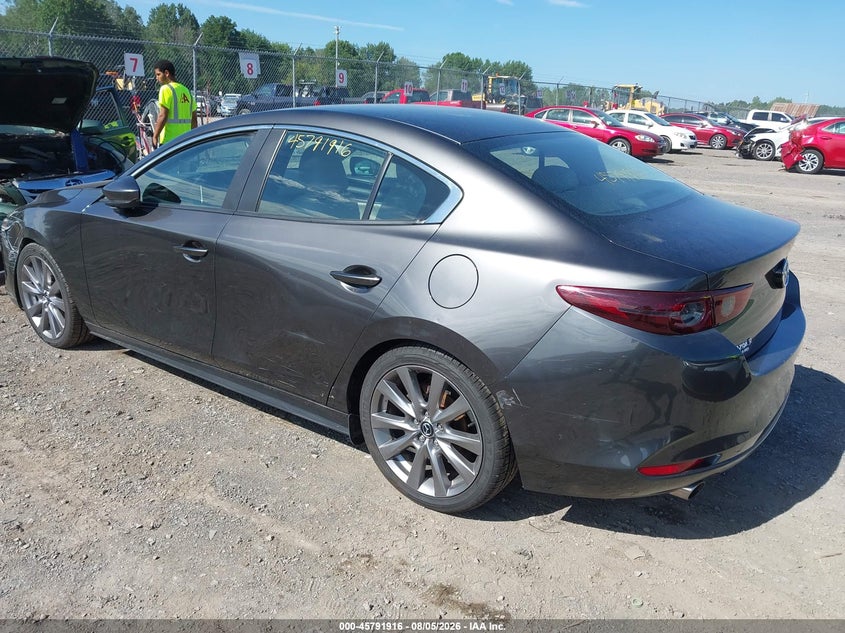 Vin: 3mzbpbcm1mm207592, lot: 46290747, mazda mazda3 preferred 20213