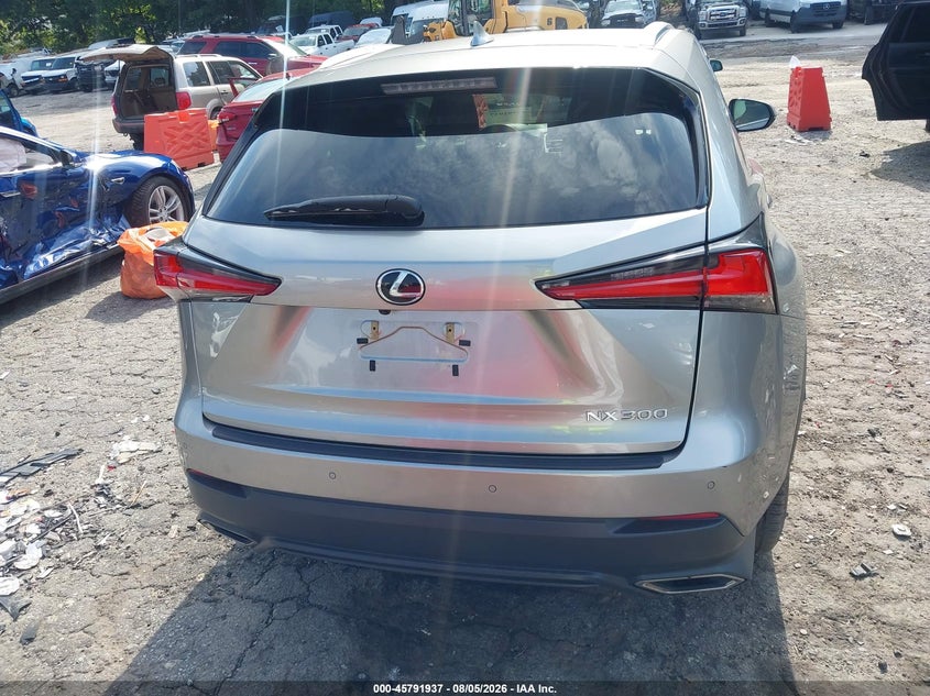 LEXUS NX 300 - zdjęcie 16