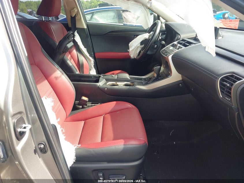 LEXUS NX 300 - zdjęcie 5