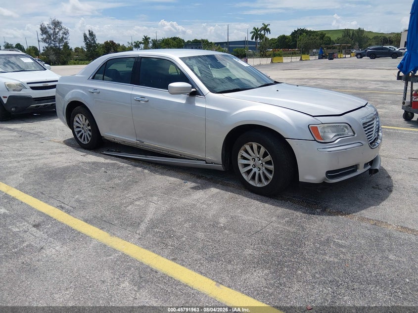 Vin: 2c3ccaag3ch114018, lot: 46290794, chrysler 300 2012 img_1