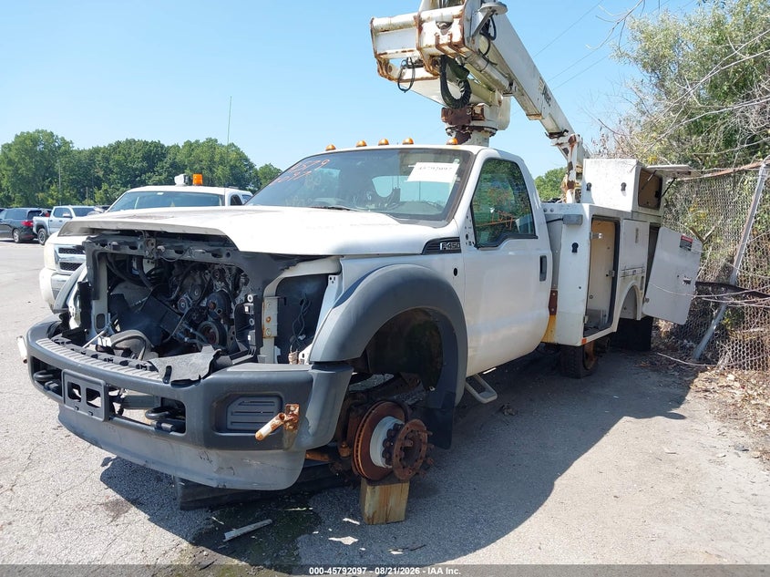 2012 Ford F450, Front End, IAAI, VIN 1FDUF4GY3CEC78428 — photo 2
