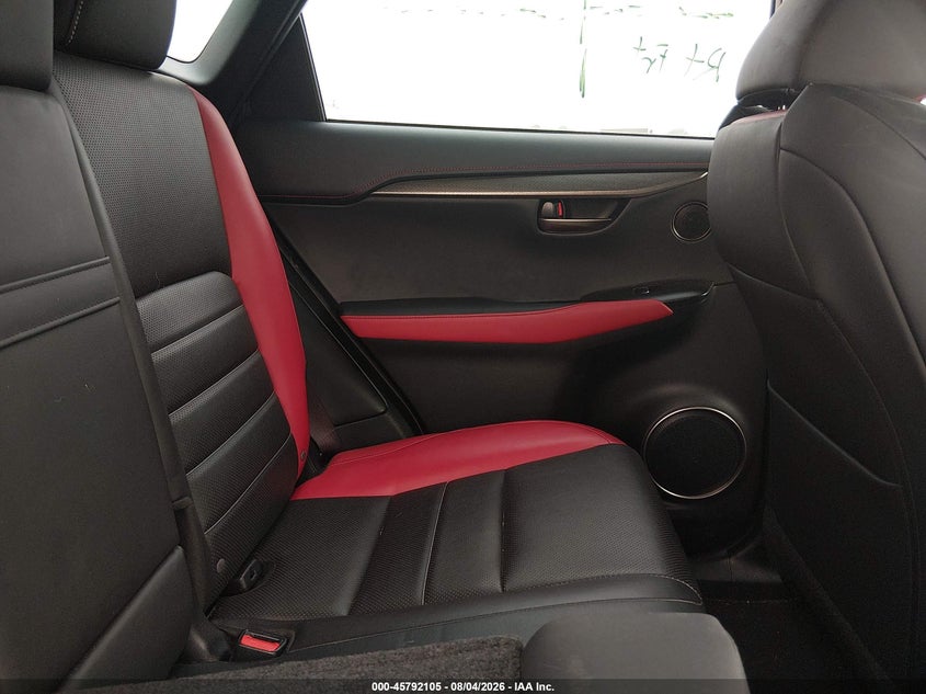 LEXUS NX 300 - zdjęcie 8