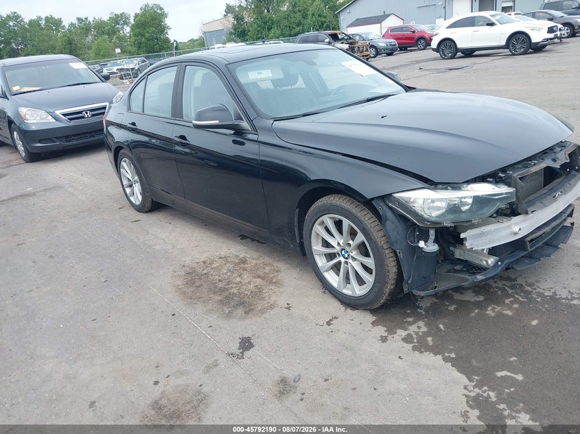 Vin: wba8a3c50gk690661, lot: 46291021, bmw 320i xdrive 2016 img_1