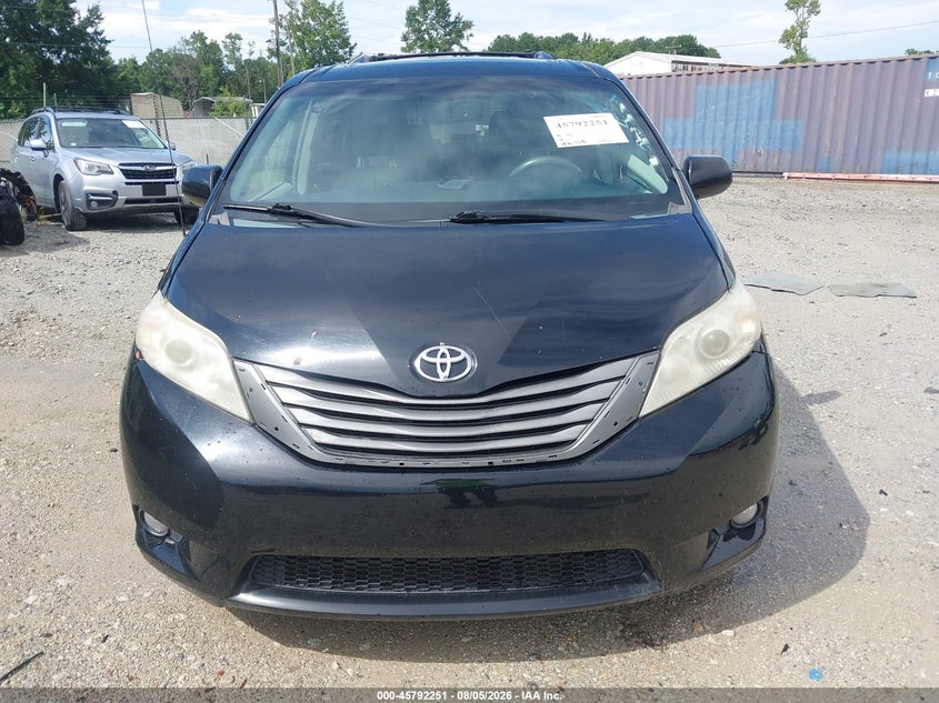 2013 TOYOTA SIENNA VAN 3.5L V-6 DOHC, VVT, 266HP