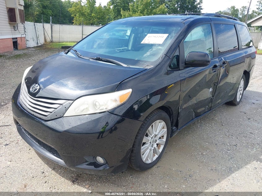 2013 TOYOTA SIENNA VAN 3.5L V-6 DOHC, VVT, 266HP