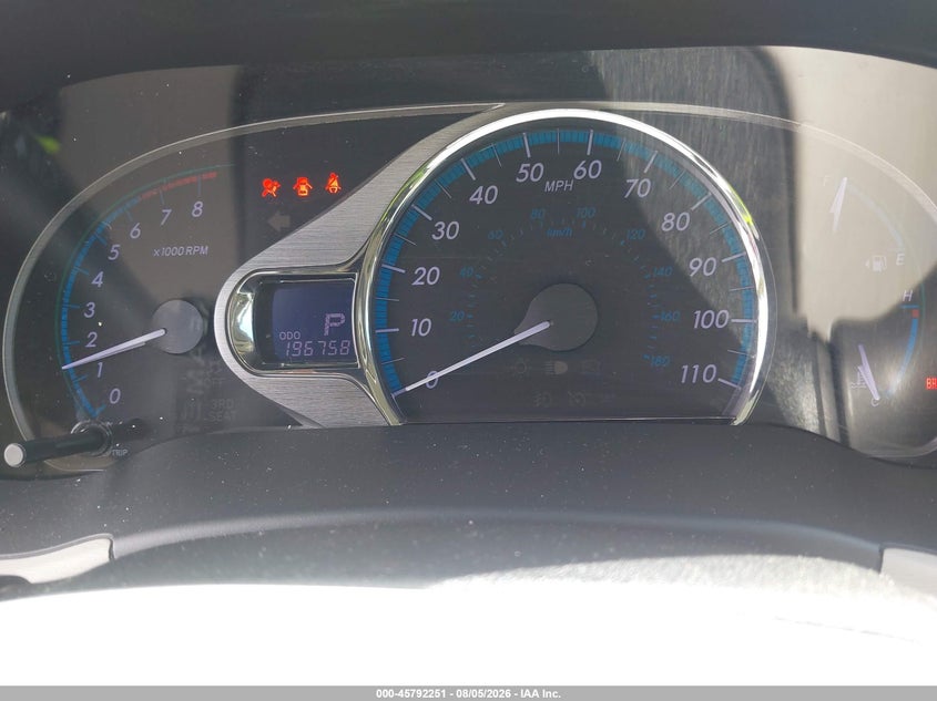 2013 TOYOTA SIENNA VAN 3.5L V-6 DOHC, VVT, 266HP