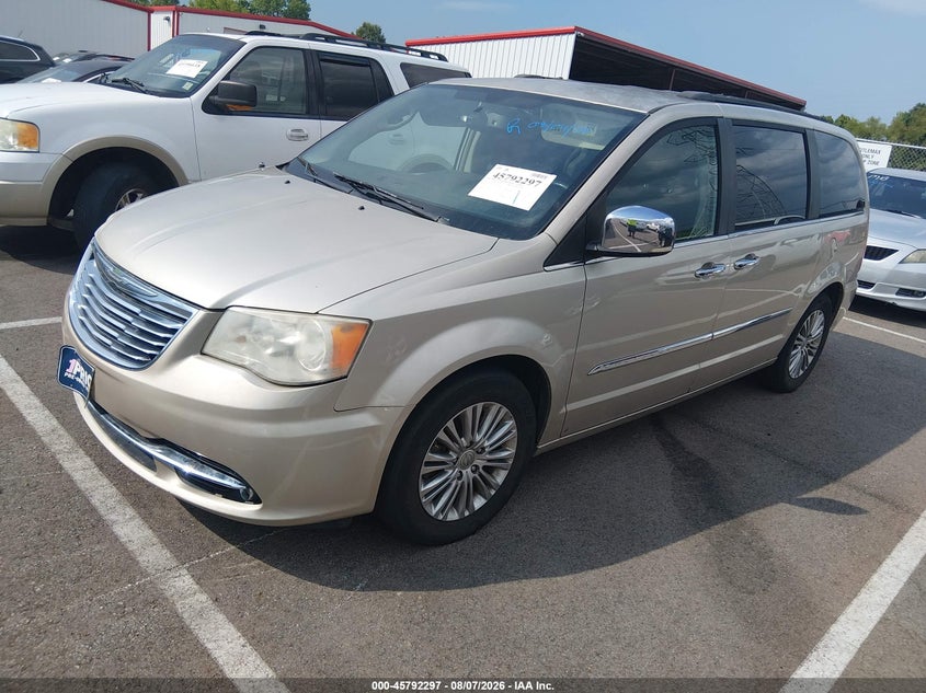 2013 Chrysler Town & Country Touring-L, Обычный износ, IAAI, VIN 2C4RC1CGXDR574937 — фото 2