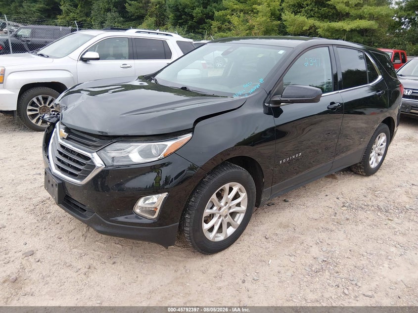2020 Chevrolet Equinox, Right Front, IAAI, VIN 2GNAXKEV7L6196439 — photo 2
