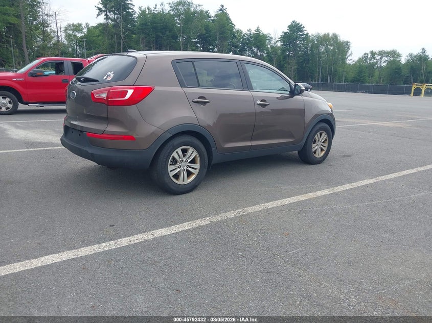 Vin: kndpb3a24b7060366, lot: 46291263, kia sportage lx 20114
