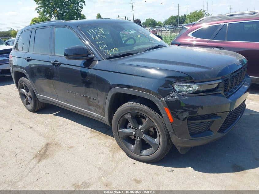 Vin: 1c4rjhag9sc366944, lot: 46291302, jeep grand cherokee altitude x 4x4 20251
