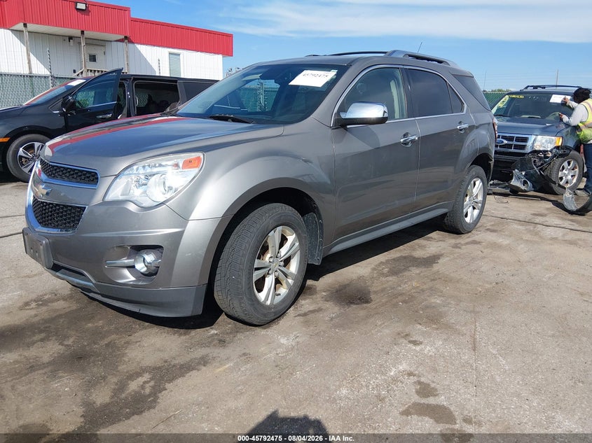 2012 CHEVROLET EQUINOX LTZ · Photo 2