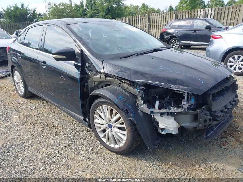 Vin: 1fadp3j2xhl317606, lot: 46291341, ford focus titanium 2017 img_1