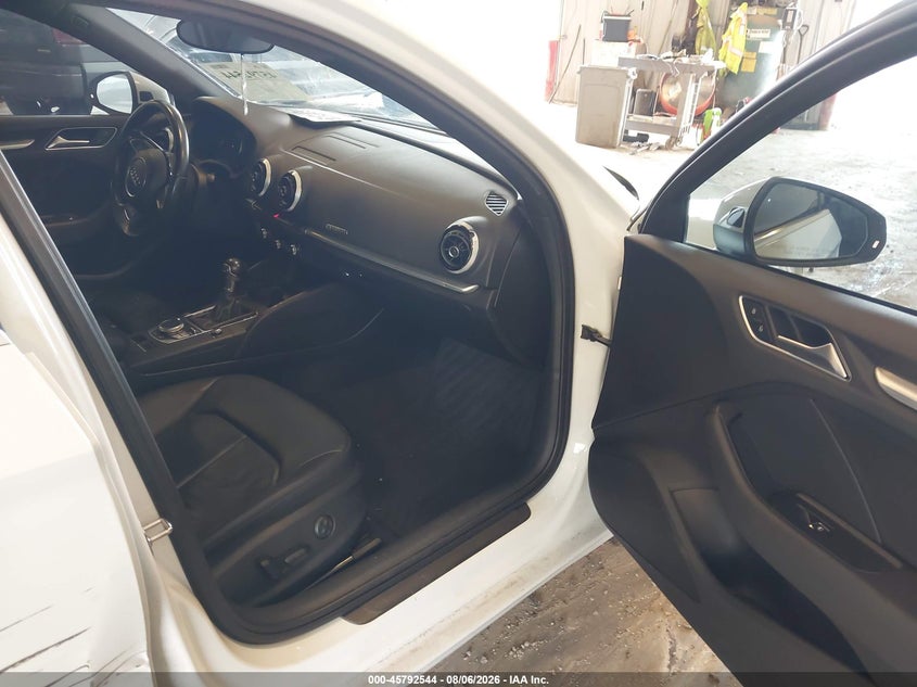 AUDI A3 - zdjęcie 5