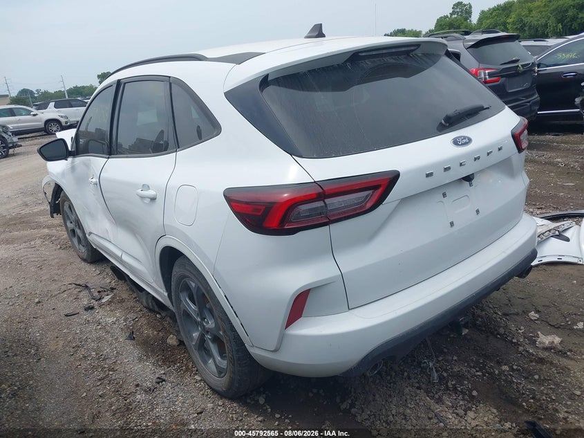 Vin: 1fmcu0mn3pua25383, lot: 46291396, ford escape st-line 20233