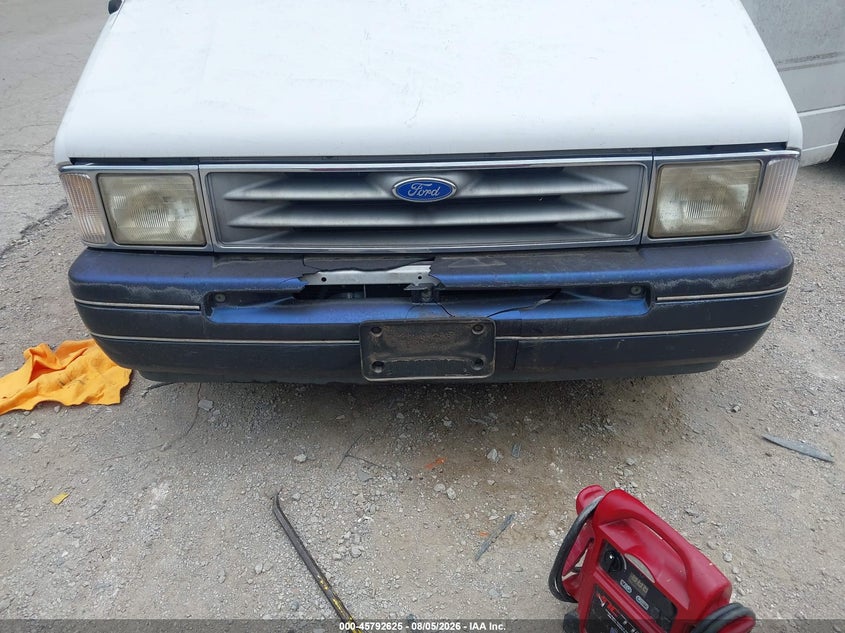 1994 FORD AEROSTAR auction photo 6