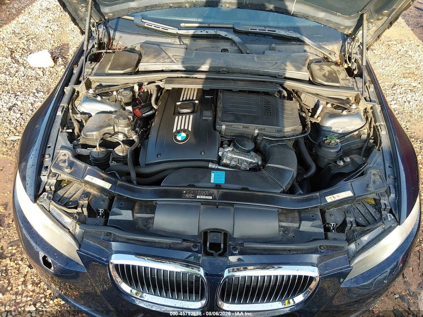 Фото 10 - BMW 335