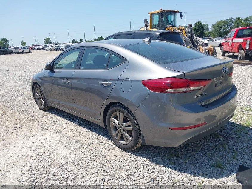 2018 HYUNDAI ELANTRA auction photo 3