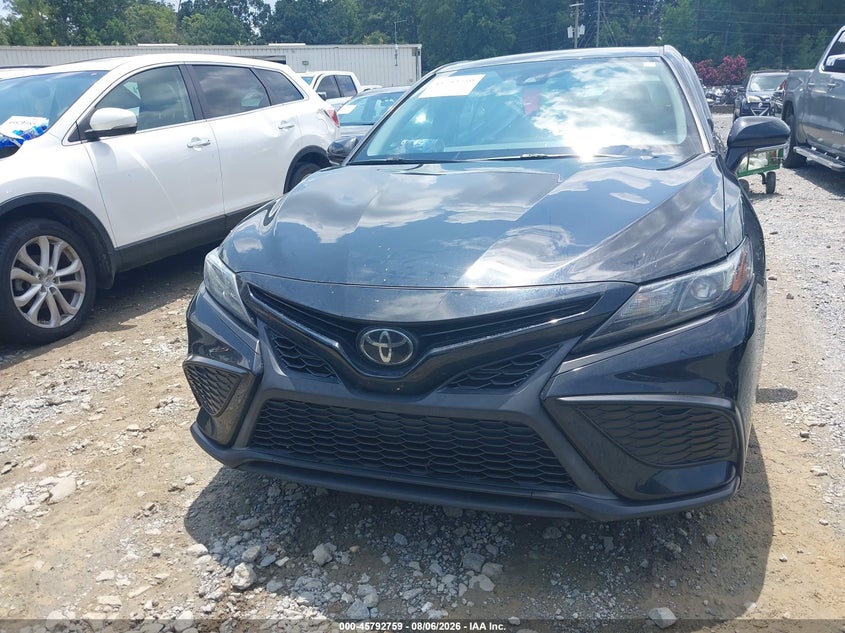 TOYOTA CAMRY - zdjęcie 12