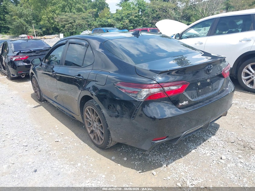 TOYOTA CAMRY - zdjęcie 3