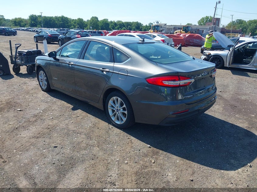 Vin: 3fa6p0luxkr126055, lot: 46291637, ford fusion hybrid se 20193