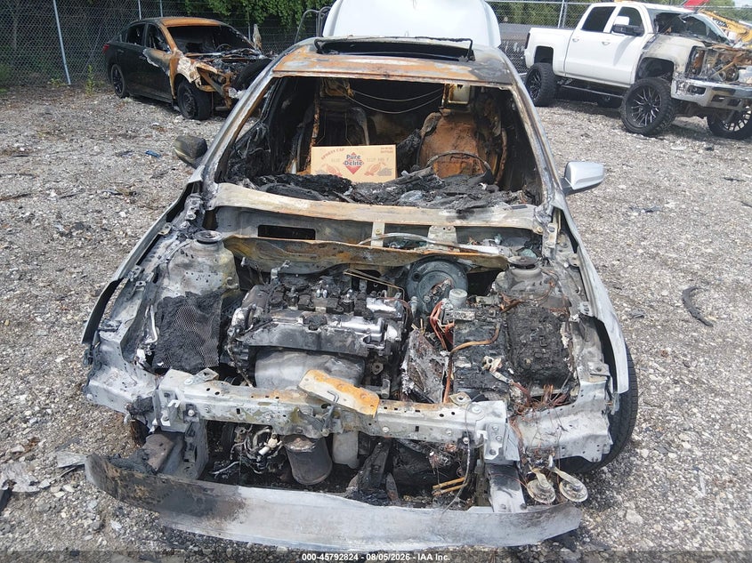 2014 CHEVROLET MALIBU auction photo 6