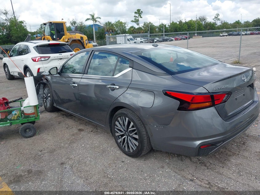 Vin: 1n4bl4dv1rn369260, lot: 46291662, nissan altima sv fwd 20243