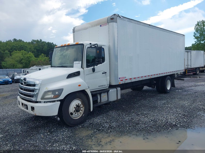 2016 HINO HINO 338 auction photo 2